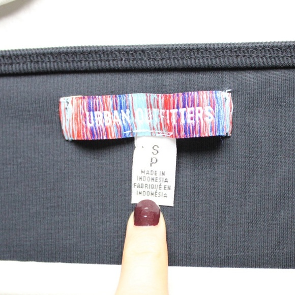 Urban Outfitters Peep Tie Blouse - Picture 4 of 9